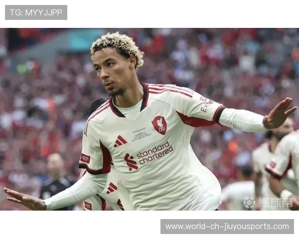 伊萨克与全队完成首次合练,红军球迷热盼首秀,伊萨克厉害吗 伊萨克与全队完成首次合练,红军球迷热盼首秀,伊萨克厉害吗