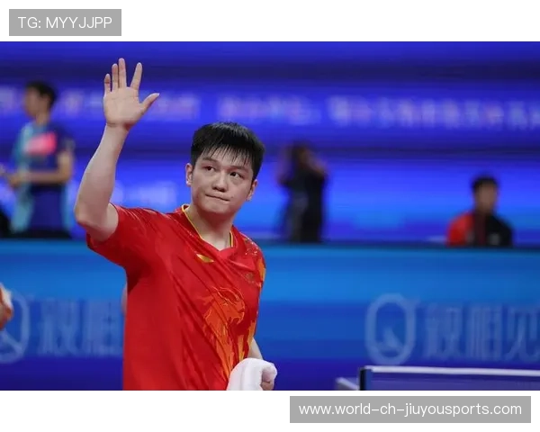 风度与实力兼备,樊振东主动让座赢得喝彩,樊振东2017采访专访 风度与实力兼备,樊振东主动让座赢得喝彩,樊振东2017采访专访